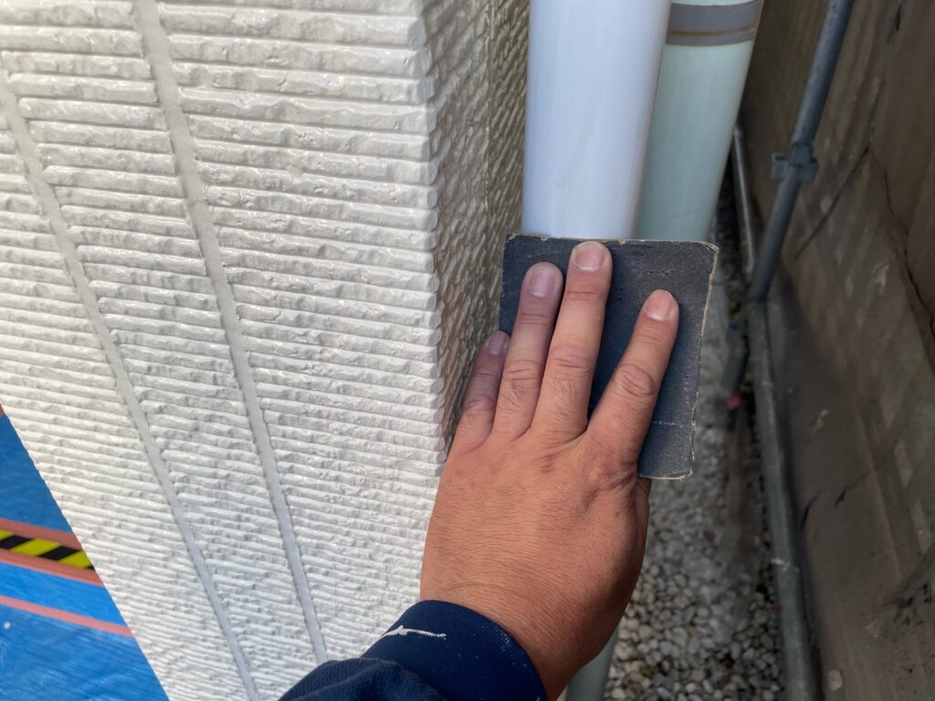 雨樋下地処理。