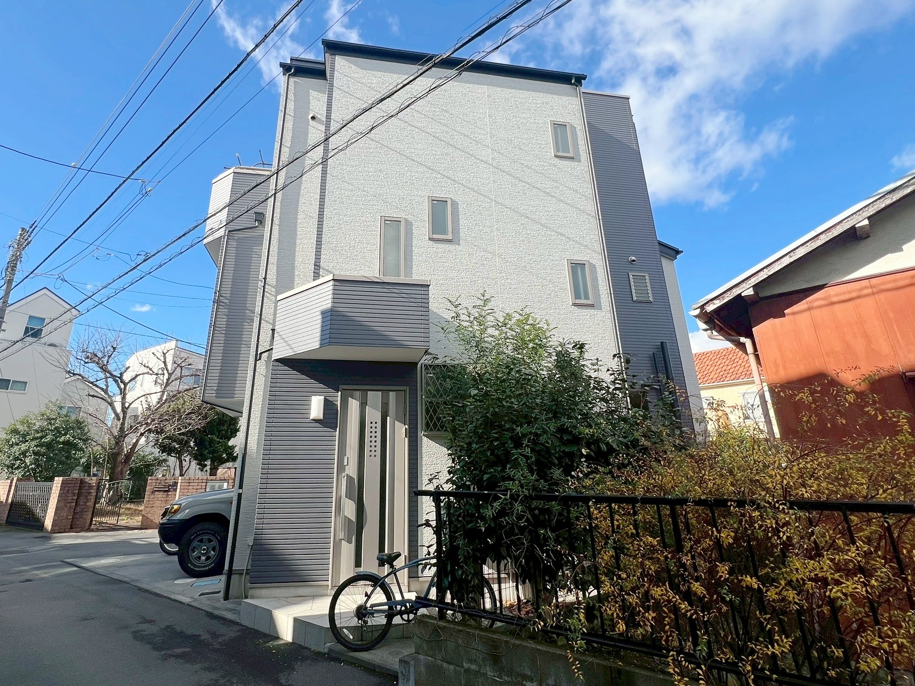 外壁・屋根・付帯部塗装工事