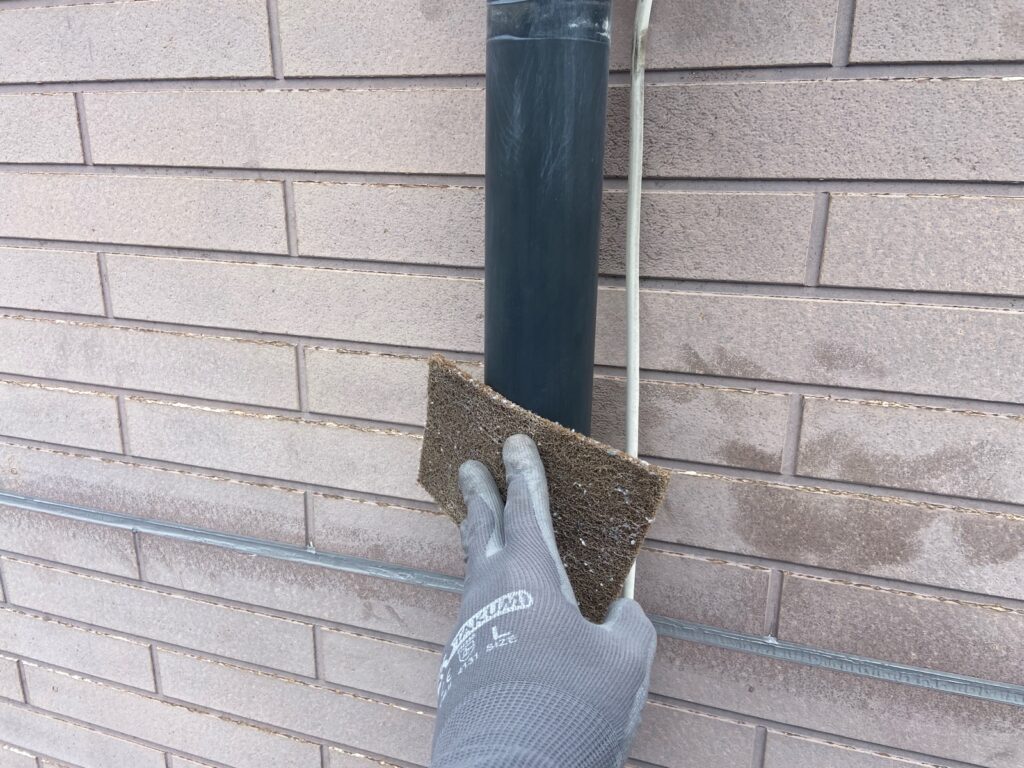 竪樋下地処理。