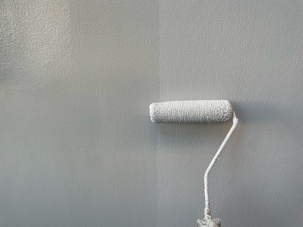 外壁上塗り二回目。